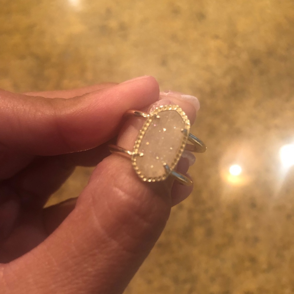🌸Kendra Scott Elyse Ring🌸 - Picture 2 of 6